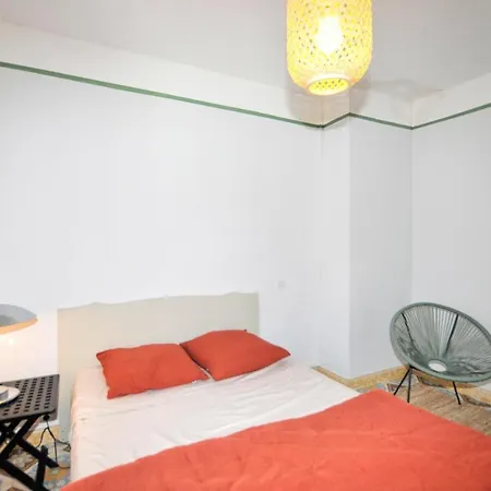 5 Bedroom Cozy In *